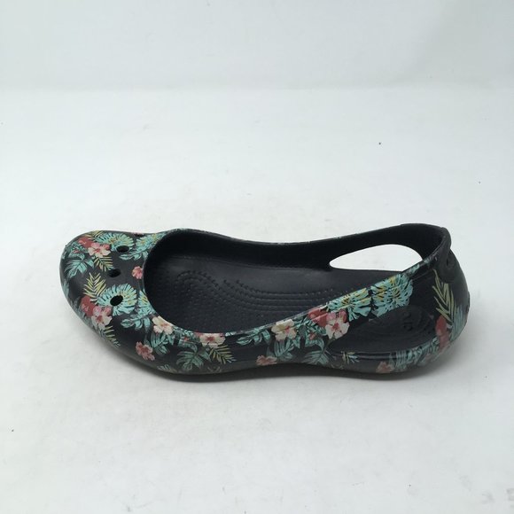 crocs flowers